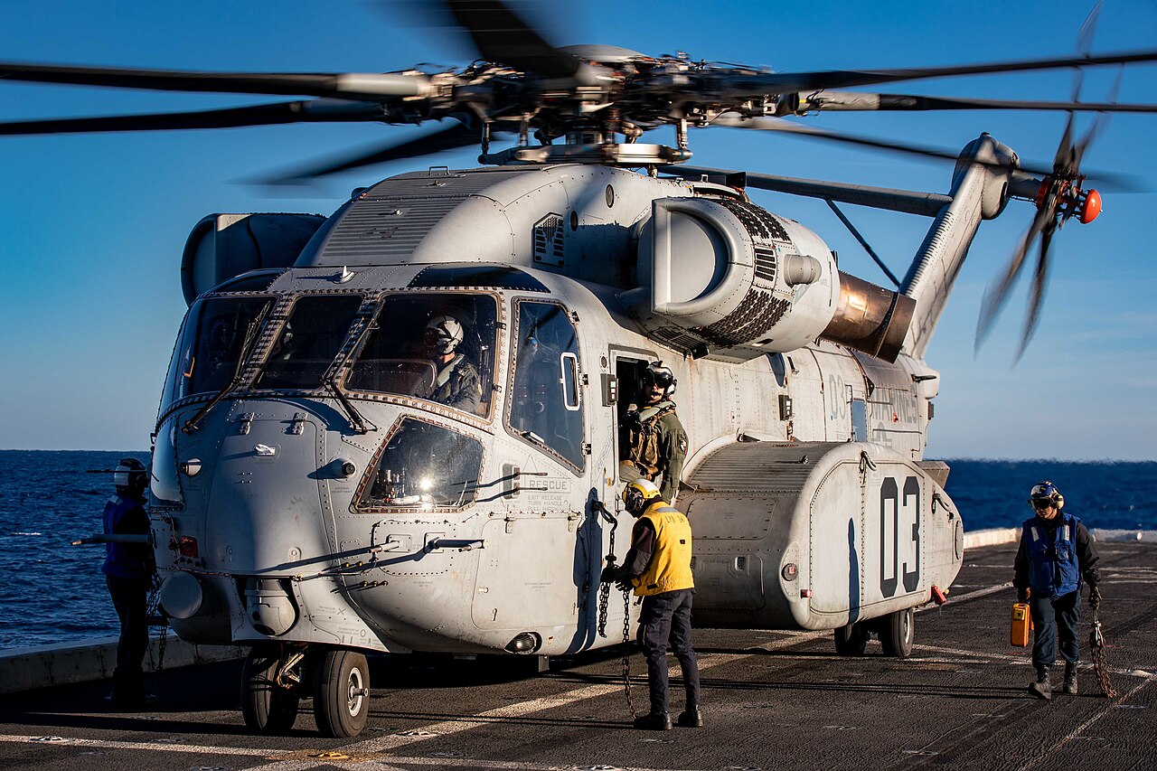 CH-53K sea-trial photo