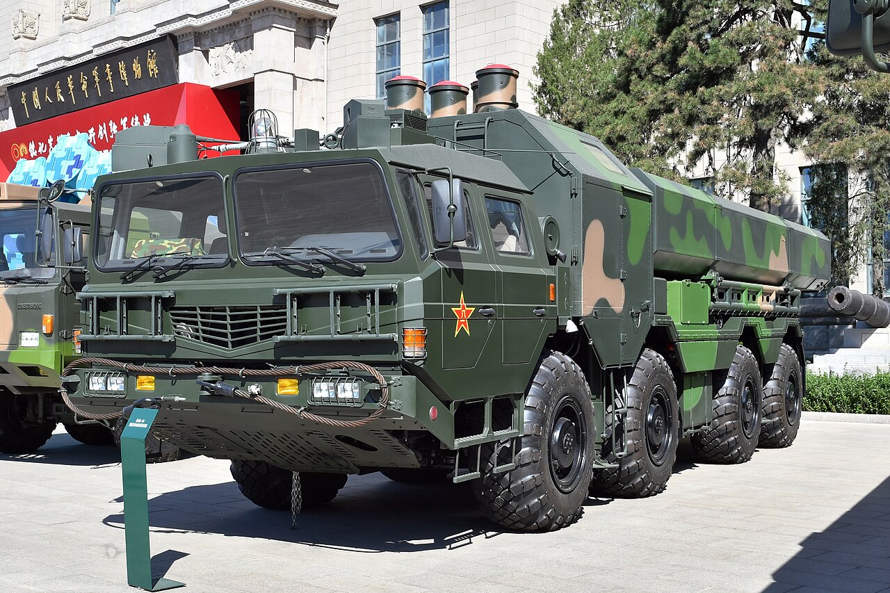 CJ-10 ground-launched cruise-missile launcher